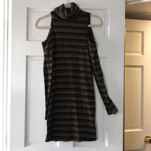 Everly long sleeved sweater dress